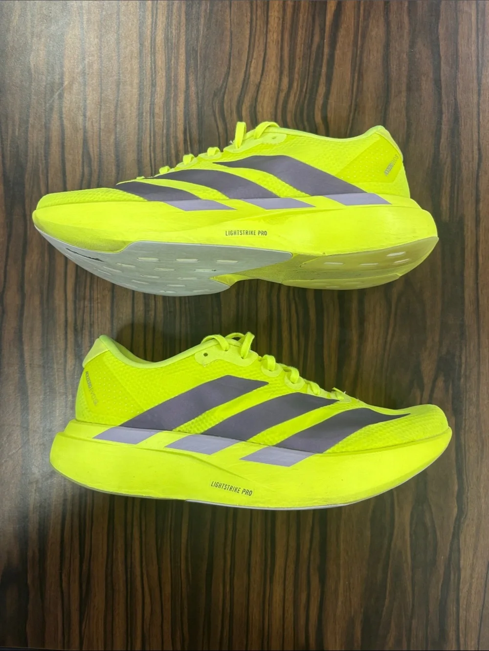 Adidas - Womens Adizero Evo Woven Low Top Sneakers